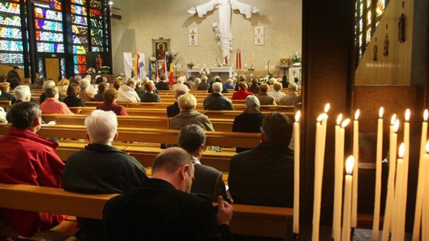 36% des Français affirment croire en Dieu
