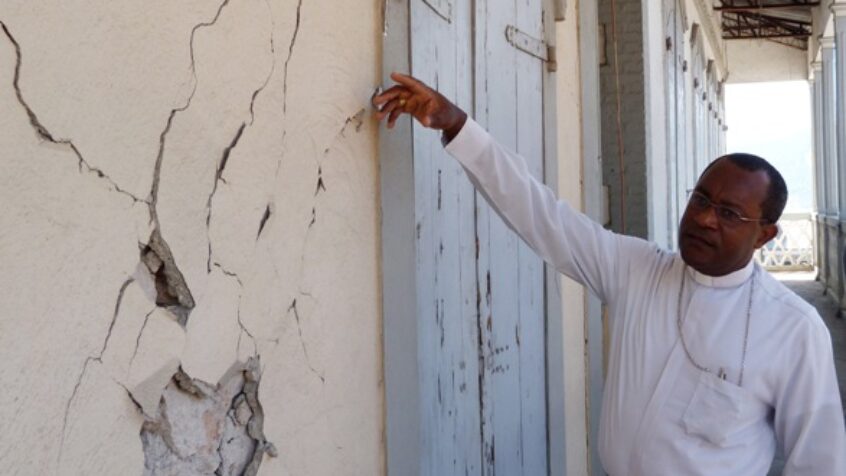 Haïti : Fraternité et solidarité à l’œuvre pour reconstruire la cathédrale de Jacmel