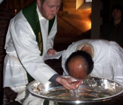 Les  nouveaux baptisés des Vigiles pascales