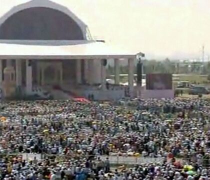 300.000 personnes pour la messe célébrée par le pape Benoît XVI à Venise