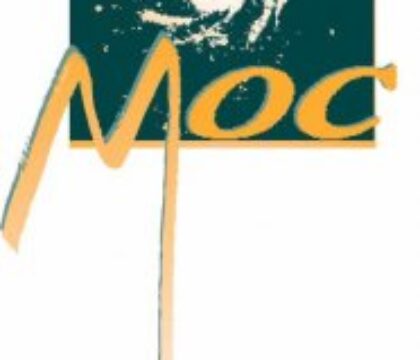La loi sur le regroupement familial, injuste et inutile selon le MOC