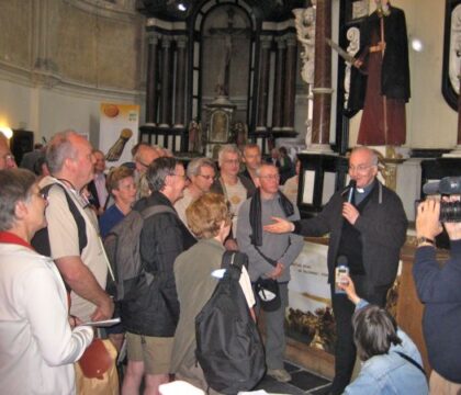 Namur : Bénédiction des pèlerins de Saint-Jacques de Compostelle