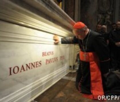 Jean-Paul II : la ferveur ne faiblit pas