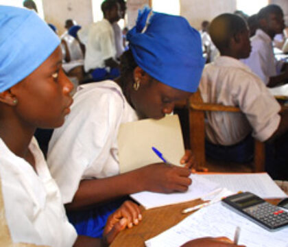 La solidarité et l&rsquo;éducation sauveront le monde