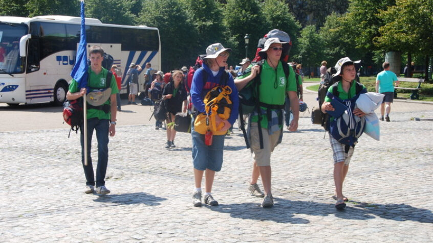 255 jeunes en route pour les JMJ de Madrid : départ de Bruxelles