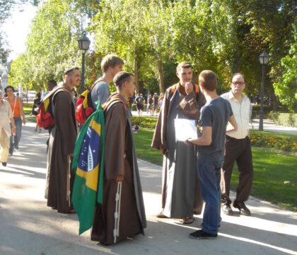 Forum des vocations dans le parc el Retiro à Madrid