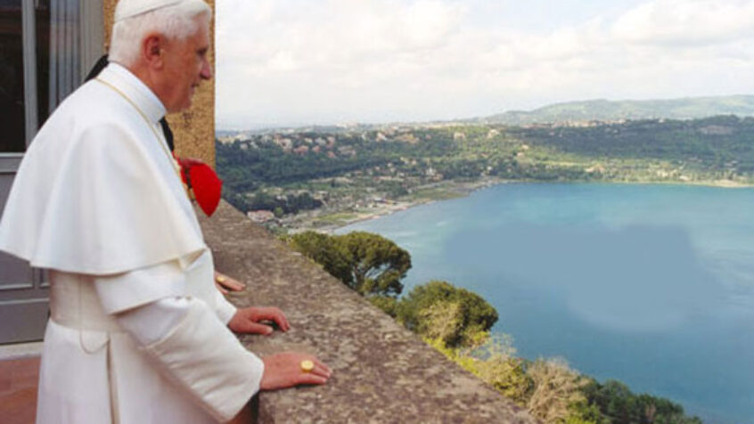 Le pape célèbre la fête de l’Assomption à Castelgandolfo