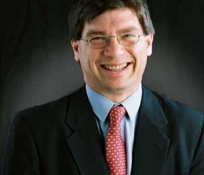 Un professeur des Facultés universitaires Saint-Louis nommé aux Nations Unies