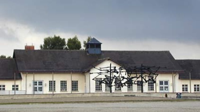 Deux évêques belges à Dachau