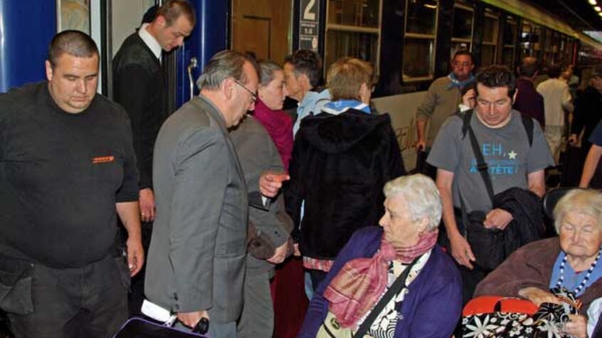 Mgr Vancottem a pris le  »train de l&rsquo;espoir »