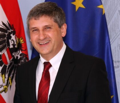 Le chef de la diplomatie autrichienne en visite au Vatican