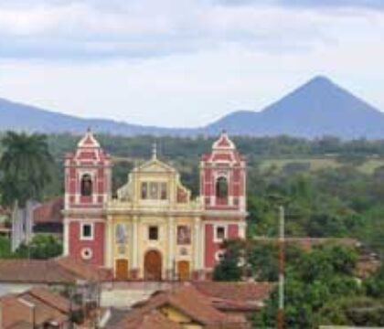 Nicaragua: de nombreux prêtres menacés de mort