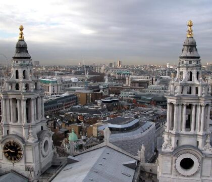 La cathédrale Saint-Paul de Londres fermée pour cause d&rsquo;indignés
