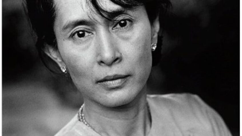 La « Dame » de Rangoun se présente aux élections