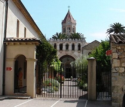Un sommet alterhumaniste à Lérins avant le G20 de Cannes