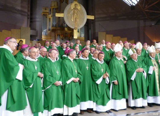 CEF_pleniere2011_eveques