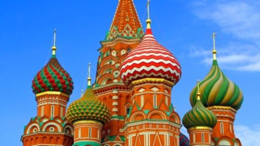 Moscou : Quand Cyrille Ier rencontre Mgr Pezzi …