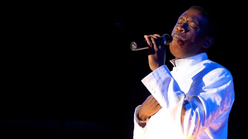 The black gospel man is back