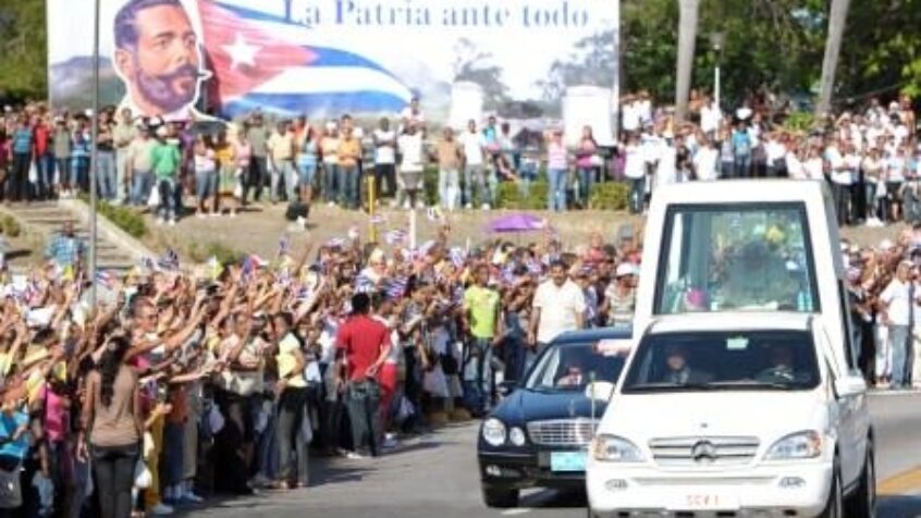 Cuba : le pape souhaite des changements