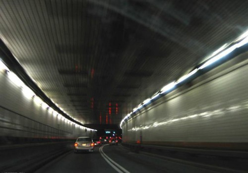 Tunnel