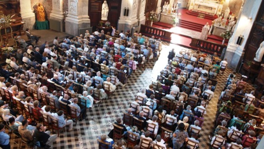 Annuaire pontifical 2012 : le nombre de catholiques augmente
