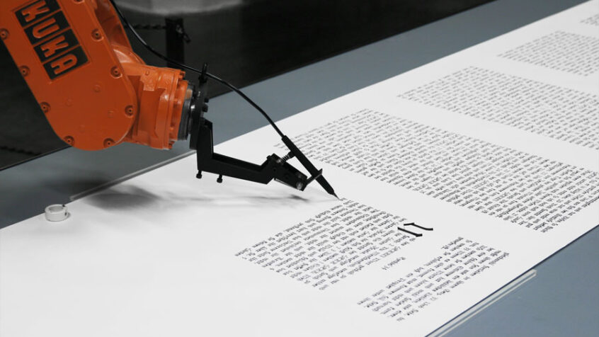 Le robot qui recopiait la Bible en gothique…