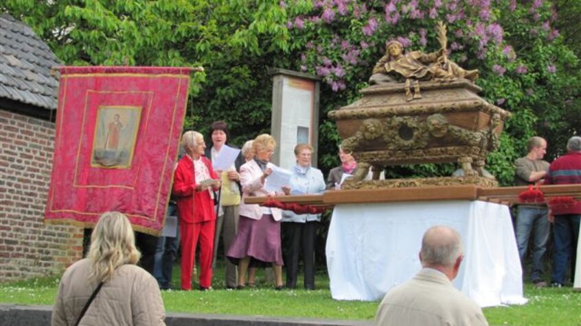 Remuages et Celtival : une procession et un festival