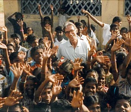 Décès: le père Ceyrac, fils spirituel de l&rsquo;Inde