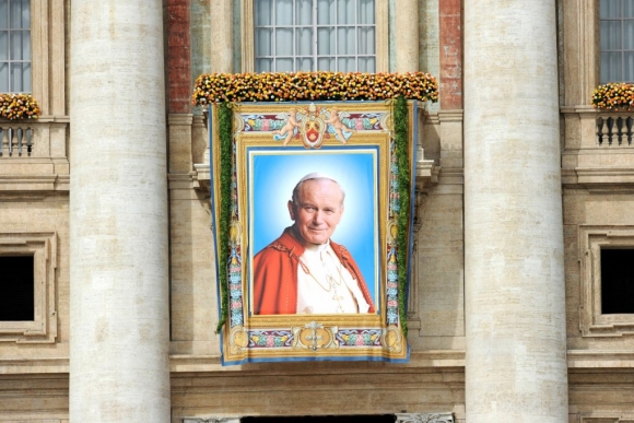 beatificationJP2_portrait_kerknetSirSG