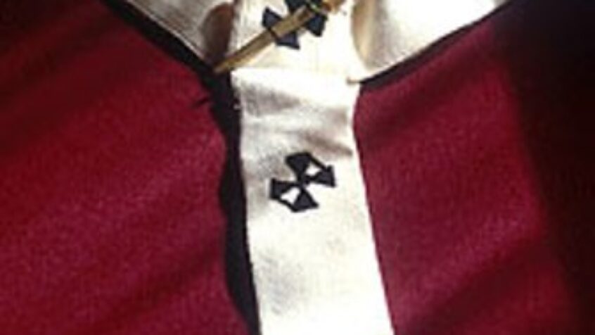 Remise du pallium à 44 archevêques