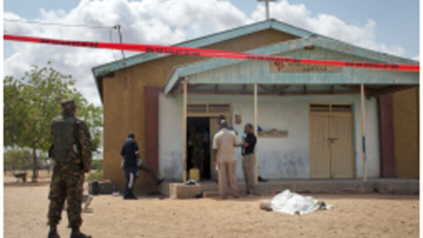17 morts dans l’attaque de deux églises au Kenya