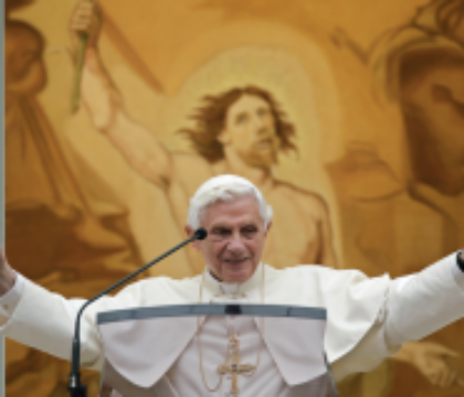 Benoît XVI: « profiter des vacances pour entrer en contact avec Dieu »