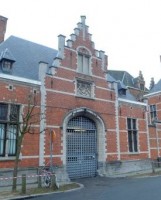 Prison-batiment-sortie