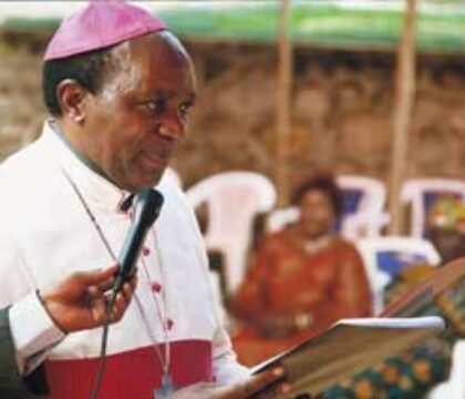 Solidarité des Pères synodaux avec les trois prêtres congolais enlevés