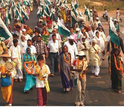 Inde: les pauvres sur les pas de Gandhi