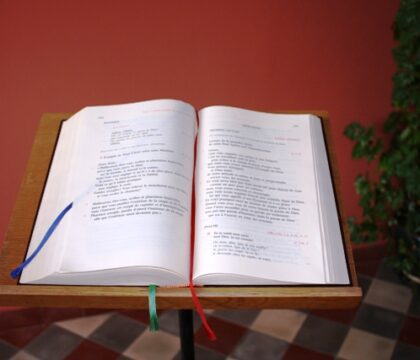 Le pape renforce le pouvoir des évêques en matière liturgique