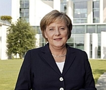 Double distinction belge pour Angela Merkel