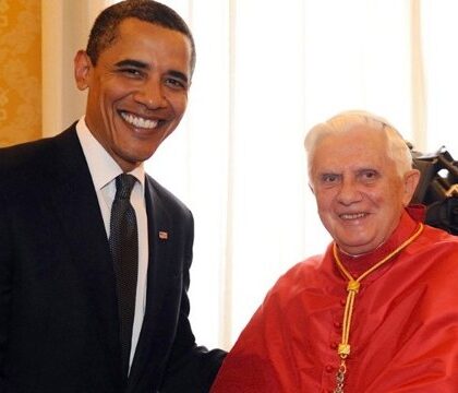 Benoît XVI félicite Barack Obama