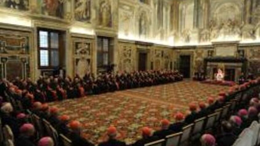 Vatican : les réformes iront de l’avant avec détermination