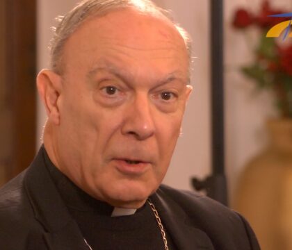 Réaction de Mgr Léonard face à la démission de Benoit XVI (vidéo)
