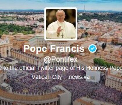 Suivez le pape François sur Twitter
