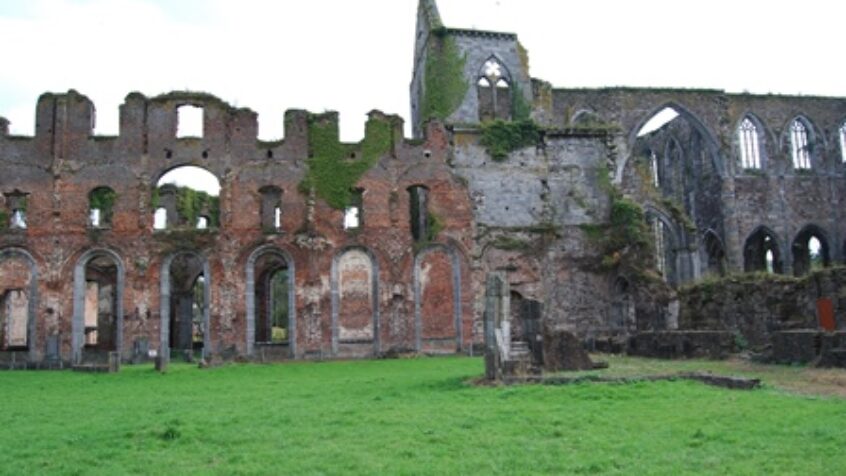 Abbaye d&rsquo;Aulne: Sur les pas de Landelin