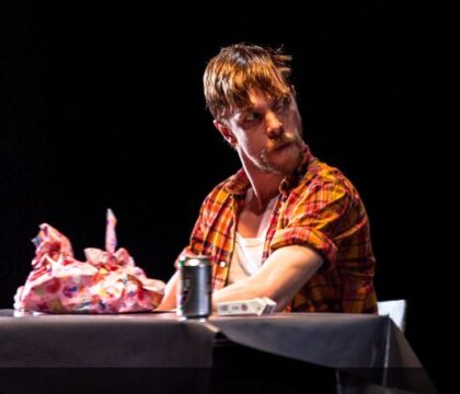 Théâtre: « Rien à signaler »