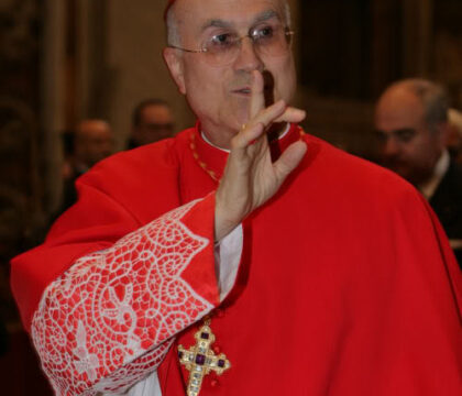 Qui sera le nouveau secrétaire d’Etat du Vatican ?
