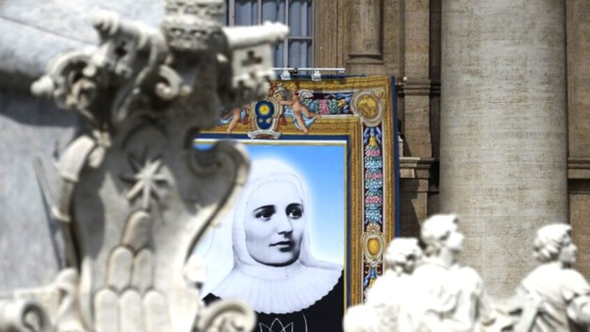 Les premières canonisations de François Ier !