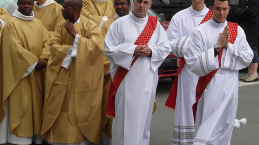 Namur: ordination de trois prêtres