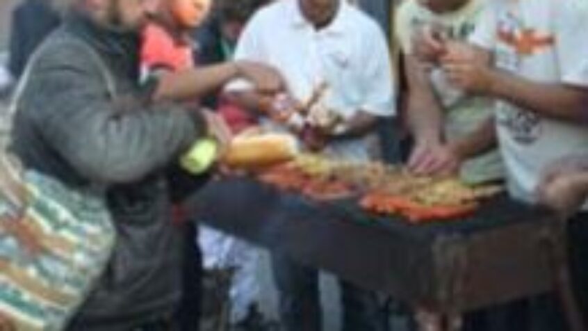 Charleroi: le barbecue de la solidarité