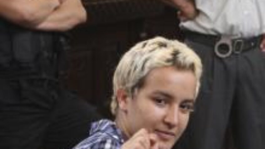 Pour Amina, ex-Femen, « il faut respecter la religion de chacun »