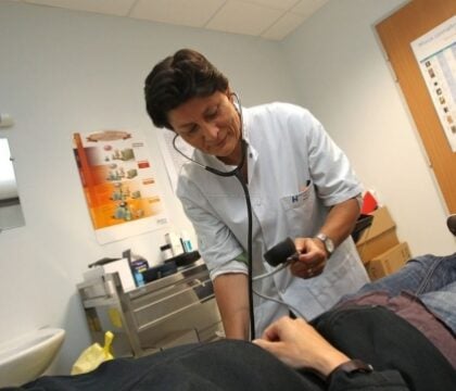 Les pauvres recourent moins aux soins de santé