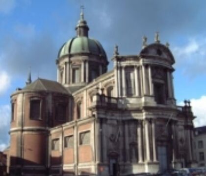 Namur : Un atelier de restauration dans la cathédrale